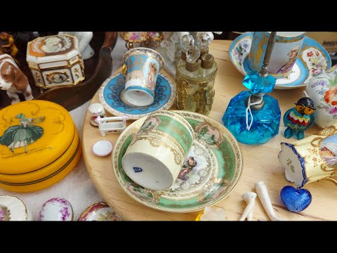 VINTAGE GIVON MARKET, Tel Aviv, Israel. A wonderful place with a vintage feel.