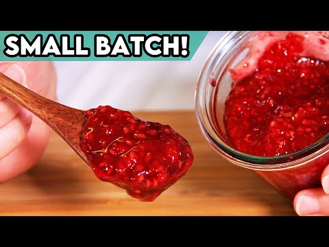EASIEST Homemade Raspberry Jam Recipe | Small Batch Recipe!