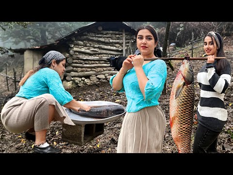 IRAN Village Life : Cooking Traditional Lunch & Baking local Bread in a Clay Oven