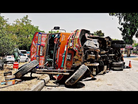 Top 4 Heavy Duty Hino Truck Road Accidental And Complete Restoration Process