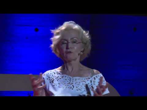 Et si on changeait de regard sur l'enfant ? | Catherine Gueguen | TEDxChampsElyseesED