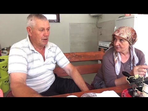 Gips na zdravu nogu radi koševine sam noso tri sedmice