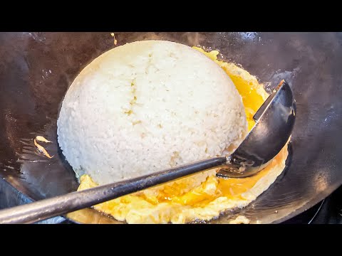 Amazing Egg Fried Rice! Super Speed fried Rice Cooking at a Popular Chinese Restaurant