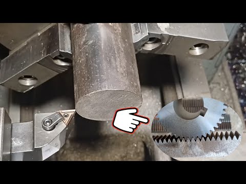Genius invention should be patented! The tool that every lathe worker cannot do without. 