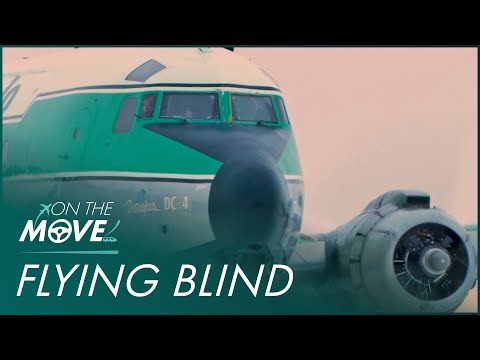 Pilots Risk Their Lives For Important Mission | Ice Pilots