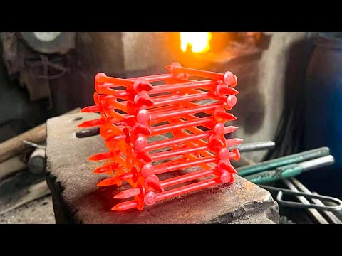 🔩 Damascus Steel. Knife from the Concrete Nails. Real Fire Forging.