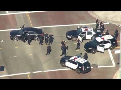 Police pursuit of carjacking suspects ends in Los Feliz in the Los Angeles area.