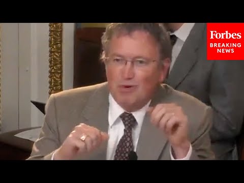 'I Feel Like We're In Some Kind Of Bizarro World': Thomas Massie Slams Dem Opposition To REINS Act