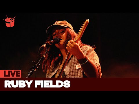 Ruby Fields - 'Dinosaurs' (live at One Night Stand 2025)
