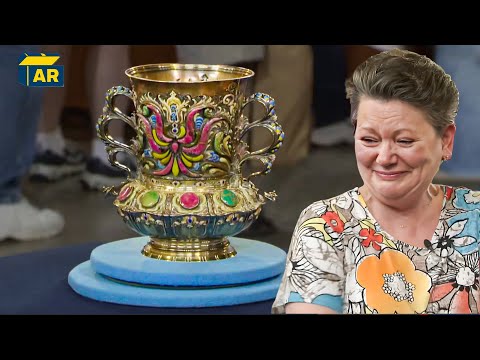 Unbelievable Vase Appraisal That Overwhelmed the Owner with Tears on Antiques Roadshow!