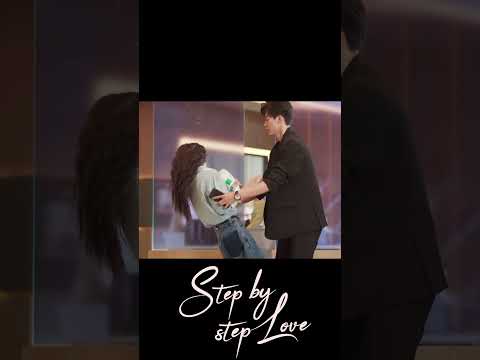Find a way to avoid  #stepbysteplove #步步倾心 #zhaozhiwei #luyangyang #shorts
