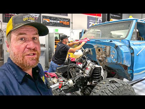 Tearing The Off-Road 6x6 To The Frame!