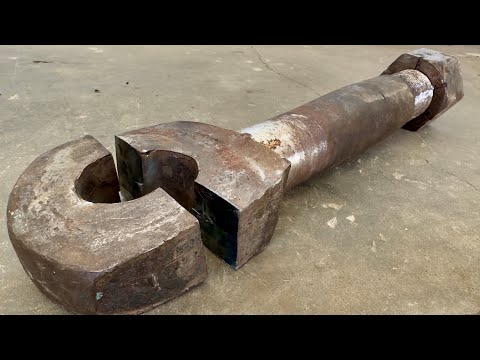 Buried in the Scrap Yard – Troli Too Hook Renewed / Rescued from the Scrap Yard Hook