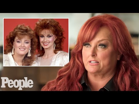 Wynonna Judd Opens Up About Mom Naomi's Death: "I Feel Joy, I Feel Sorrow" | PEOPLE