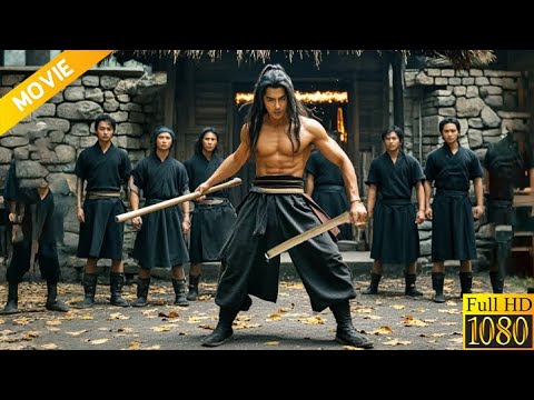 電影：當地惡霸踹打80歲老太，功夫高手忍無可忍，當場打殘惡霸  ⚔️  抗日  MMA | Kung Fu