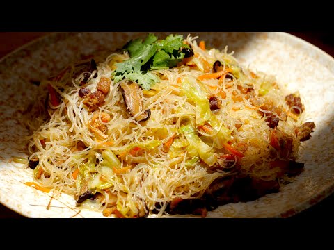 [台式炒米粉 Taiwanese Stir Fried Rice Noodles] 備料簡單，輕鬆炒！吃好管飽，台灣古早好滋味！  – Home Cooked Delights
