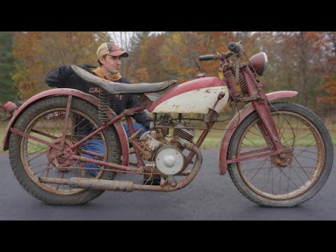 Extremely RARE 1940s Auction Find Motorcycle. Will It Ever Run Again?