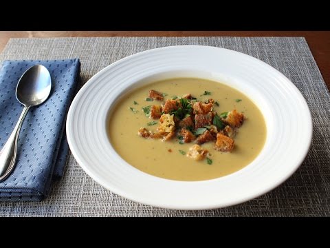 Tuscan Bean Soup Recipe - How to Make Bean & Crispy Bread Soup