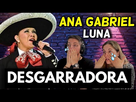 ESPAÑOLES REACCIONAN a ANA GABRIEL POR PRIMERA VEZ | Luna Ana Gabriel con mariachi