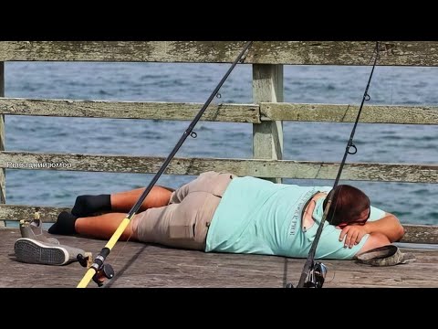 ПРИКОЛЫ ПРО РЫБАЛКУ 2025 - Самое смешное, ржака на рыбалке, до слез #15