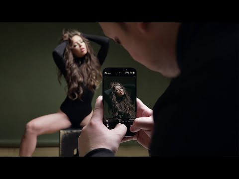 iPhone 13 Pro Max | ProRAW Getting Ridiculous Portraits In The Studio!