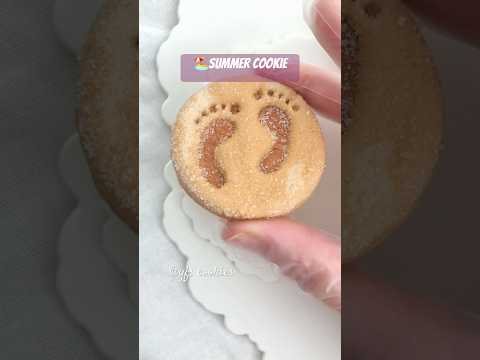 🏖️Simple Summer cookie decorating #cookiedecorating #royalicing #cookies