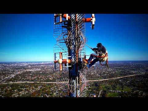 Engineers react to 1100 ft Radio Tower Climb