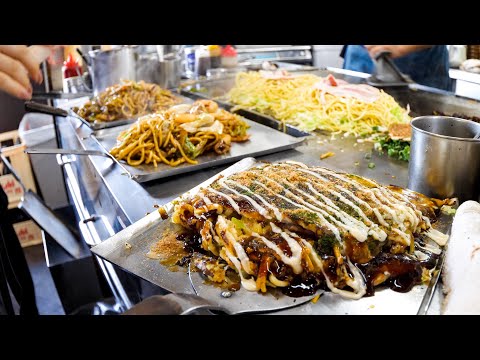 Making 600 servings per day! Huge portions! Amazing Okonomiyaki restaurant in Osaka!