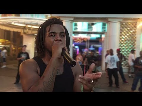 TOP 5 - AMAZING RAPPING BUSKERS!!!