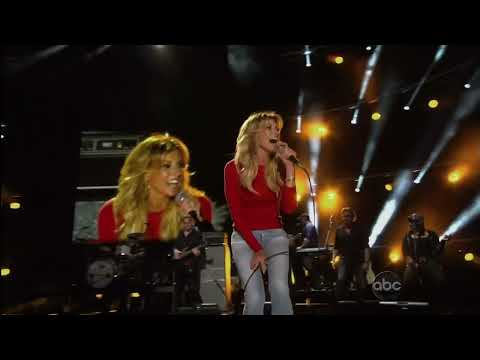FAITH HILL - 44 --- 2012 --- GOOD GENES IN JEANS 2 !!!