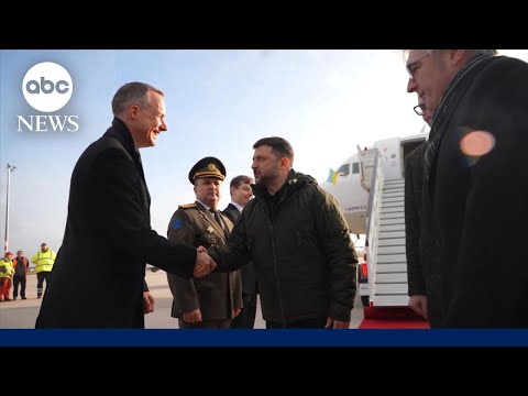 Zelenskyy says progress made in peace talks, but no consensus on key territories