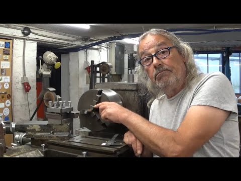 How I cut metric threads on the lathe.