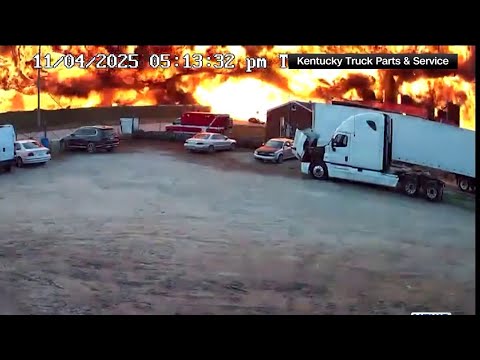 Video shows moment UPS plane crashes, erupts into fireball in Kentucky