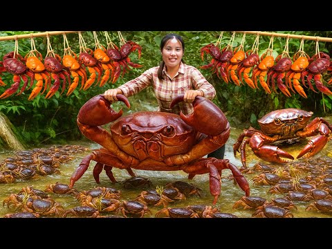 FULL DAY: Catch giant crabs to sell & Cook colorful sticky rice with my little daughter