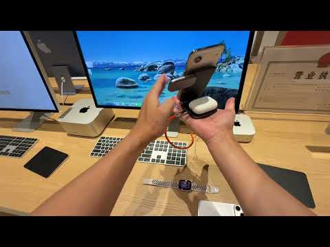 Creative three-in-one bracket charger, a must-have for travel.#bracket #creative #iphone17promax