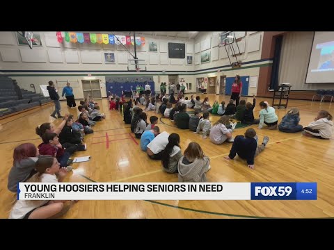 Johnson County elementary school students help seniors in need