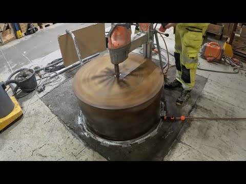 Diamond drilling in concrete (Ø900 mm and Ø420mm)