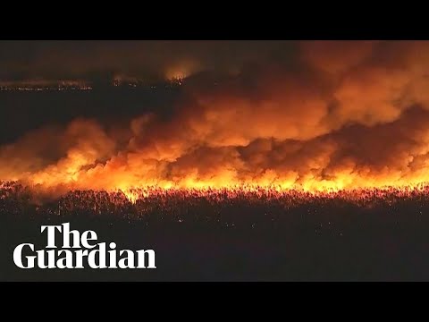 New Jersey wildfire forces thousands of people to evacuate their homes