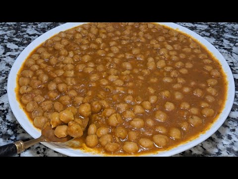 الحمص مرقة طيبوه وردو عليا الخبار أكلة شعبية ولكن مذاقو لذيذ وشهيوة ساهلة واقتصادية يا سلاااام !!