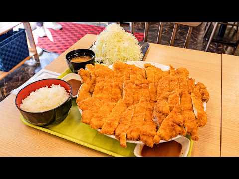 The $4 Tonkatsu Set Meal That Every Working Man Rushes For