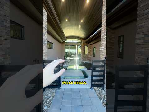 Best entry to a mansion ever!