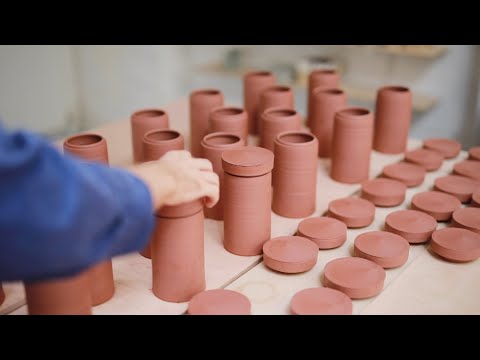 How to Make Lidded Jars on the Potter's Wheel — Narrated Version