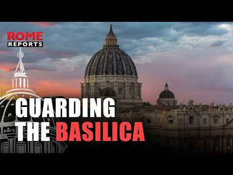 Is St. Peter's Basilica in danger? A historic monitoring system after 400 years