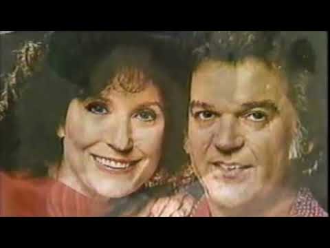 Crook and Chase Interview with Conway and Loretta