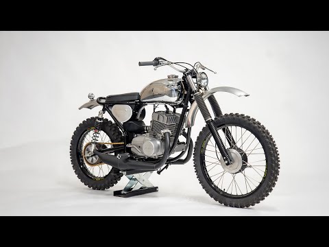 I RESTORED a Wrecked Retro JAWA and Turned It Into an INSANE CUSTOM 🤯