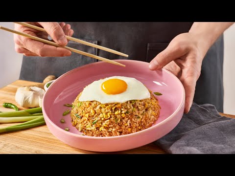 Easy Egg Fried Rice (Better Than Takeout)