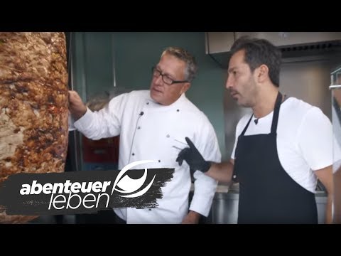 Dirk Hoffmann übernimmt Mustafa's Gemüsekebap | Abenteuer Leben | kabel eins