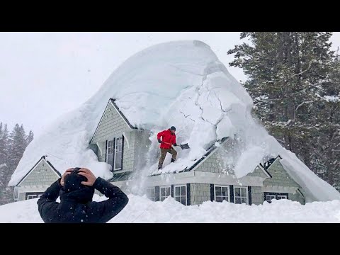 Idiot Snow Removal: Massive Roof Avalanche | Extreme Dangerous Plow Truck Fails #7
