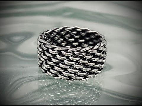Weaving a 16 strand fine silver ring -  Flatwearable Artisan Jewelry