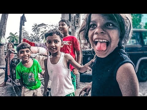 India. Life in the slums of Mumbai.